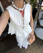 Fashion Bow Lace up Shirts Women Cotton Linen Hollow Out Sleeveless Pleated Blouses Woman 2024 Summer New Casual Lady White Tops