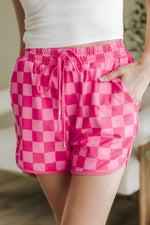 Black Checkered Drawstring Elastic Waist Casual Shorts