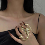 New Fashion Trend accessories Sexy Hip Hop Punk Metal Scorpion Ring Women'S Jewelry Party Surprise Gift 